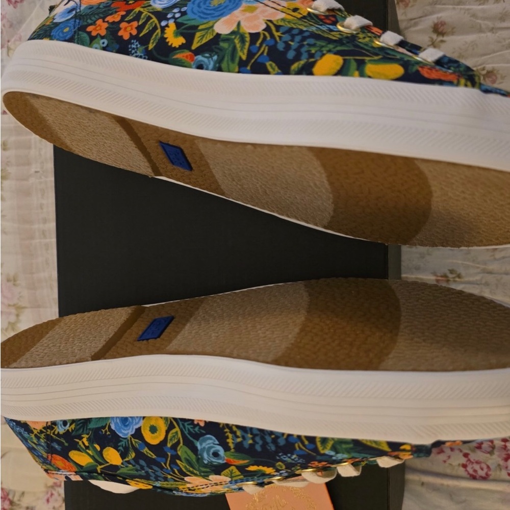Keds tennis shoes, sneakers - Picture 3 of 6